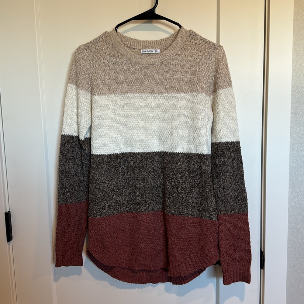 Nickole Textured Sweater - Picture 2 of 3
